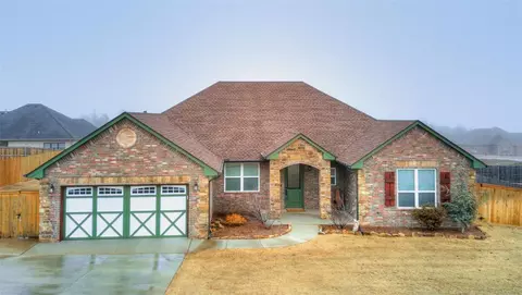609 Megan Ln, Blanchard, OK 73010