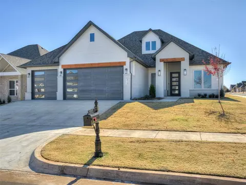 6412 NW 157th St, Edmond, OK 73013