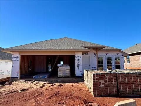 18009 Sunny Stone Ln, Edmond, OK 73012