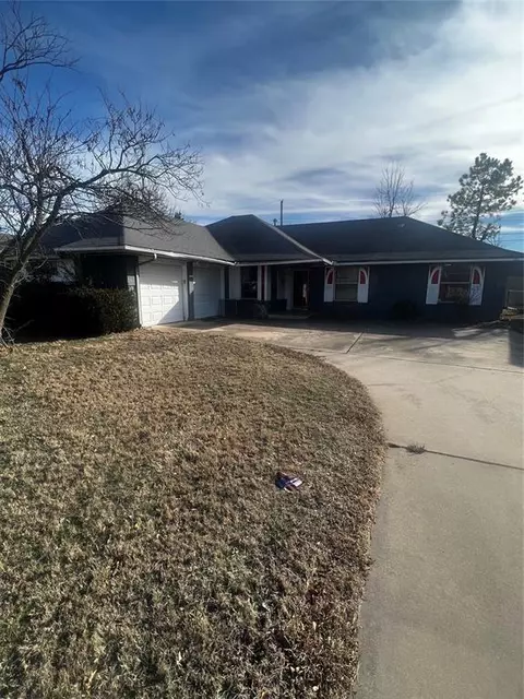 7620 NW 25th St, Bethany, OK 73008