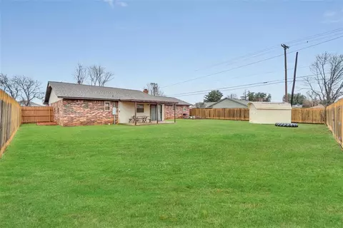701 Cambridge Dr, Altus, OK 73521 photo 35