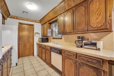 701 Cambridge Dr, Altus, OK 73521 photo 15