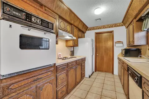 701 Cambridge Dr, Altus, OK 73521 photo 16