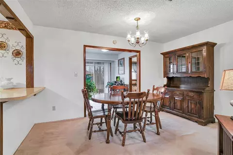 701 Cambridge Dr, Altus, OK 73521 photo 11