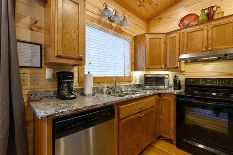 106 Pine Knot Trl, Broken Bow, OK 74728 photo 37