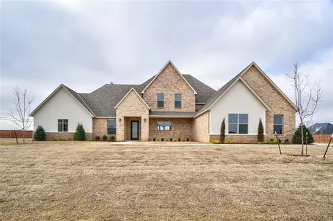22103 Addington Ct, Edmond, OK 73025