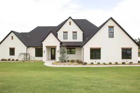 9600 S Post Rd, Guthrie, OK 73044