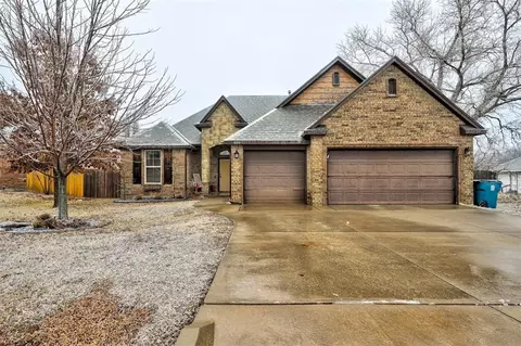 409 Sullivan St, Jones, OK 73049