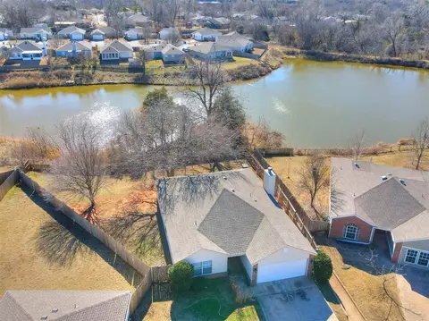 1012 Shadowlake Rd, Norman, OK 73071 photo 5