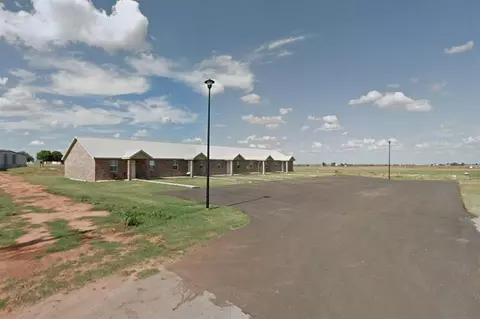 306 Spruce St, Hinton, OK 73047