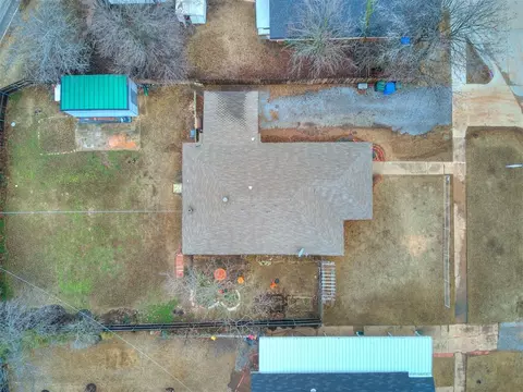 315 E Daws St, Norman, OK 73069 photo 33