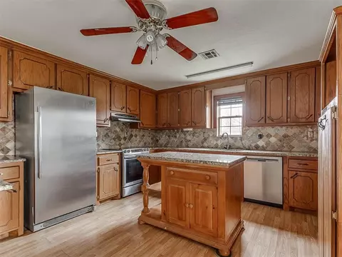 2929 NW 29th St, Oklahoma City, OK 73107