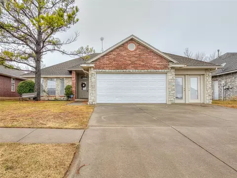 8821 Lilly Ln, Oklahoma City, OK 73135