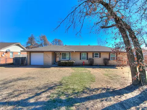 3358 Cox St, Choctaw, OK 73020