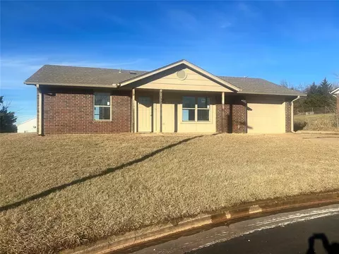 1004 E 15th Pl, Chandler, OK 74834 photo 2