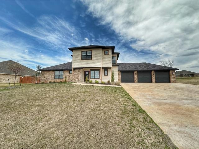 2836 Redwood Ct, Newcastle, OK 73065