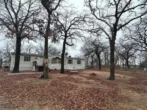 23028 High Meadow Dr, Tecumseh, OK 74873