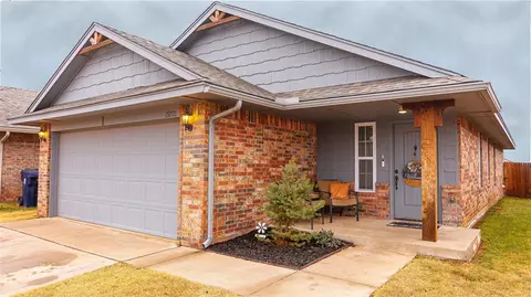 19721 Brunswick Ct, Edmond, OK 73012
