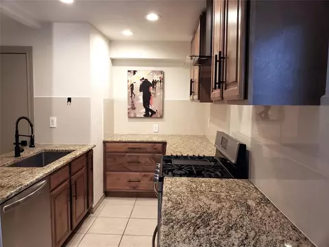 2435 NW 38 St #2435, Oklahoma City, OK 73112