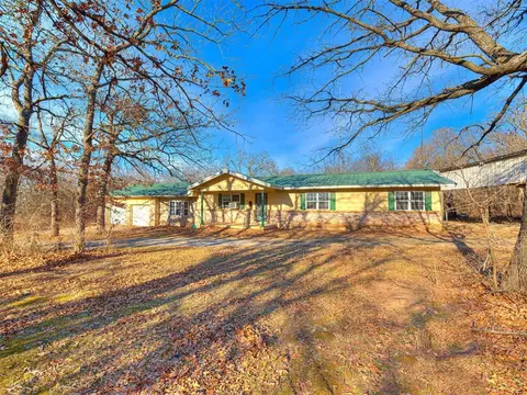106569 S Kermit Rd, Mcloud, OK 74851