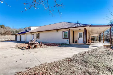 10450 Kiamichi Ct, Norman, OK 73026