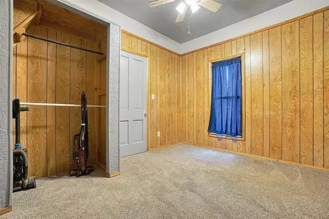 Bedroom - 622 N 10th St, Thomas, OK 73669 photo 3 of 3