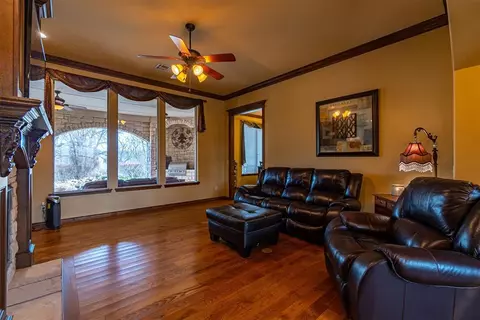 1208 N Sara Rd, Tuttle, OK 73089 photo 8