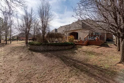 1208 N Sara Rd, Tuttle, OK 73089 photo 35