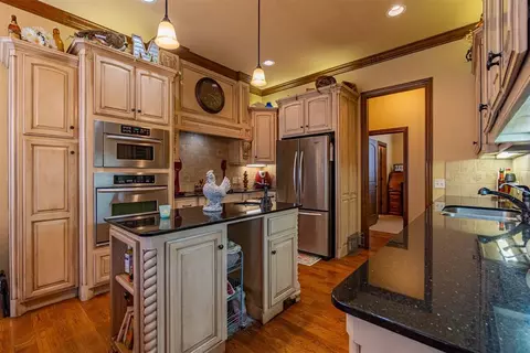 1208 N Sara Rd, Tuttle, OK 73089 photo 11