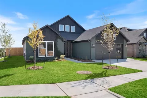 13276 Sawtooth Oak Rd, Choctaw, OK 73020