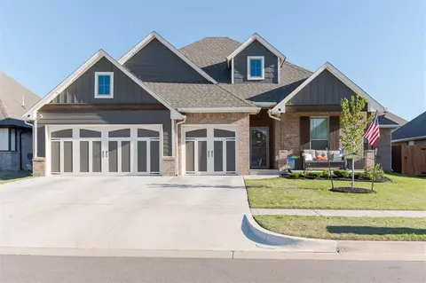 9129 NW 115th St, Yukon, OK 73099
