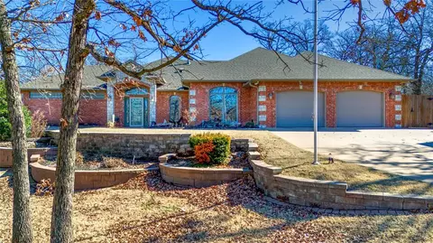 1107 Cedar Canyon Dr, Chandler, OK 74834