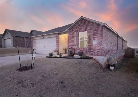 9917 Copperhead Rd, Yukon, OK 73099 photo 3