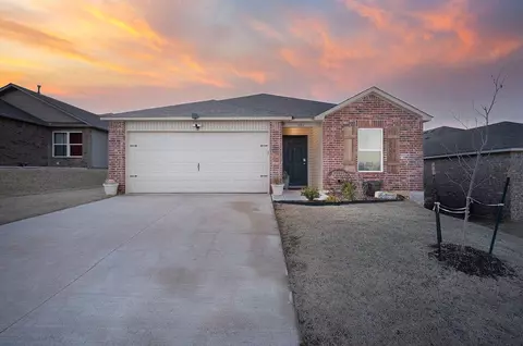 9917 Copperhead Rd, Yukon, OK 73099 photo 2
