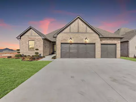 6017 Allen Scott Ln, Edmond, OK 73034