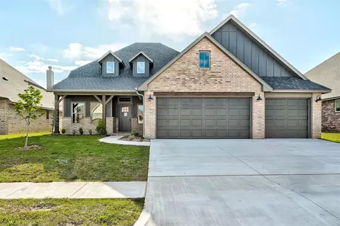 500 Tralee Ln, Yukon, OK 73099