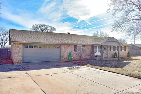 19 Liberty Ln, Elk City, OK 73644