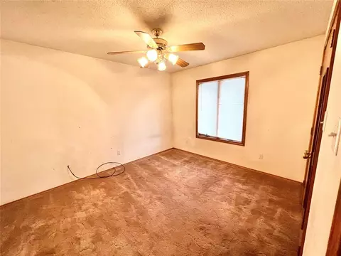 305 E Bell Ave, Cheyenne, OK 73628 photo 10