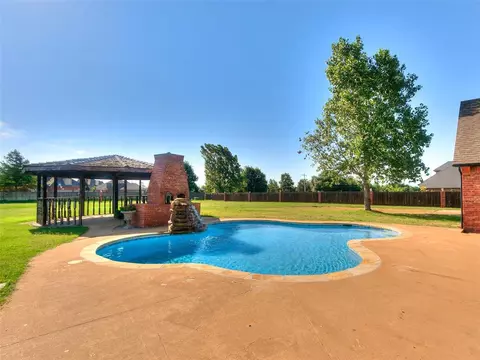 4400 Ruby Ave, Yukon, OK 73099 photo 6