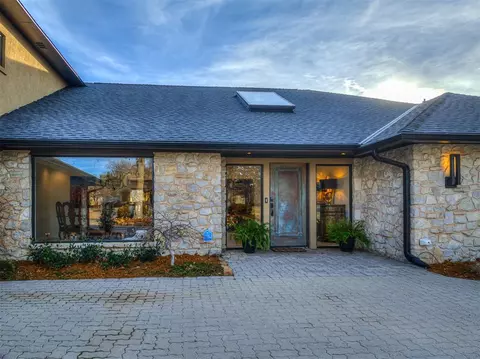 3148 Brush Creek Rd, Oklahoma City, OK 73120