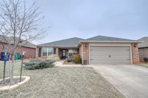 3337 SE 95th St, Moore, OK 73160