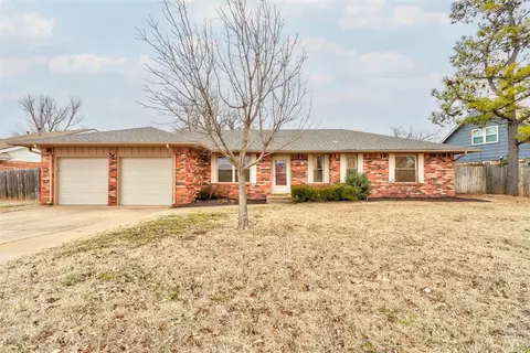 1028 Hunters Glen Cir, Edmond, OK 73012