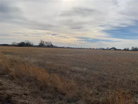 12515 Tractor Way, Crescent, OK 73028