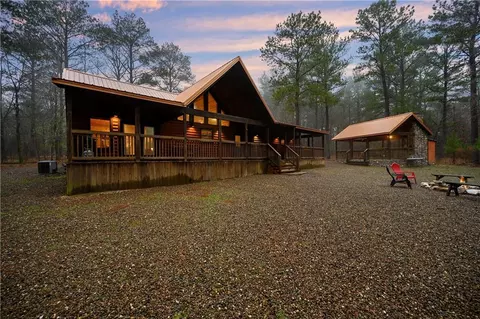 55 Poplar Cir, Broken Bow, OK 74728