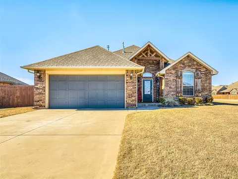 2201 Haden Dr, Yukon, OK 73099