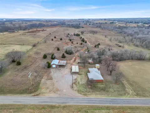 392 E H Ave, Alex, OK 73002