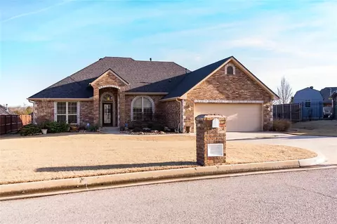 1609 Happy Vly, Shawnee, OK 74804