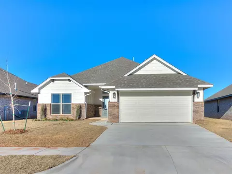 14121 Upper Village Dr, Piedmont, OK 73078