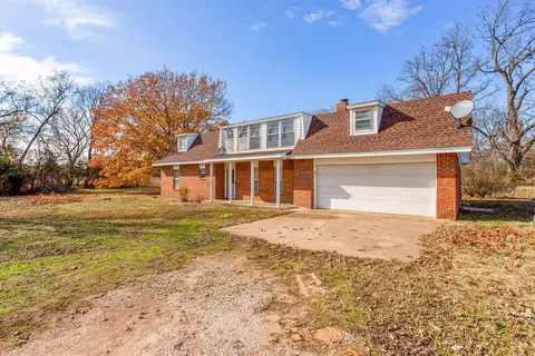 356818 E 1070 Rd, Prague, OK 74864