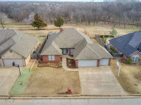 12904 Meadow Crest Dr, Oklahoma City, OK 73170